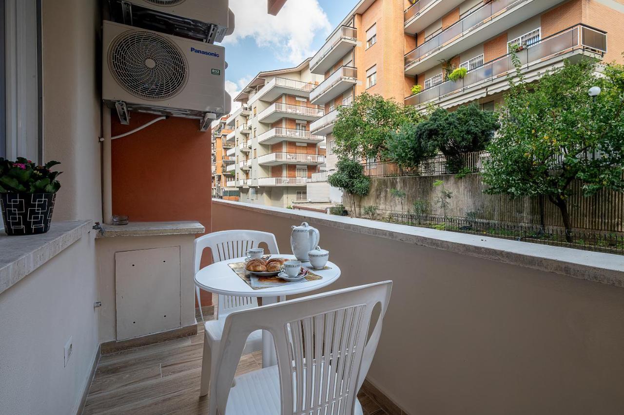 Emily Valles Apartment Saint Peter'S Рим Екстериор снимка